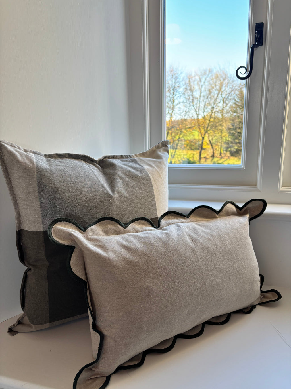 Scallop Cushion, Moss