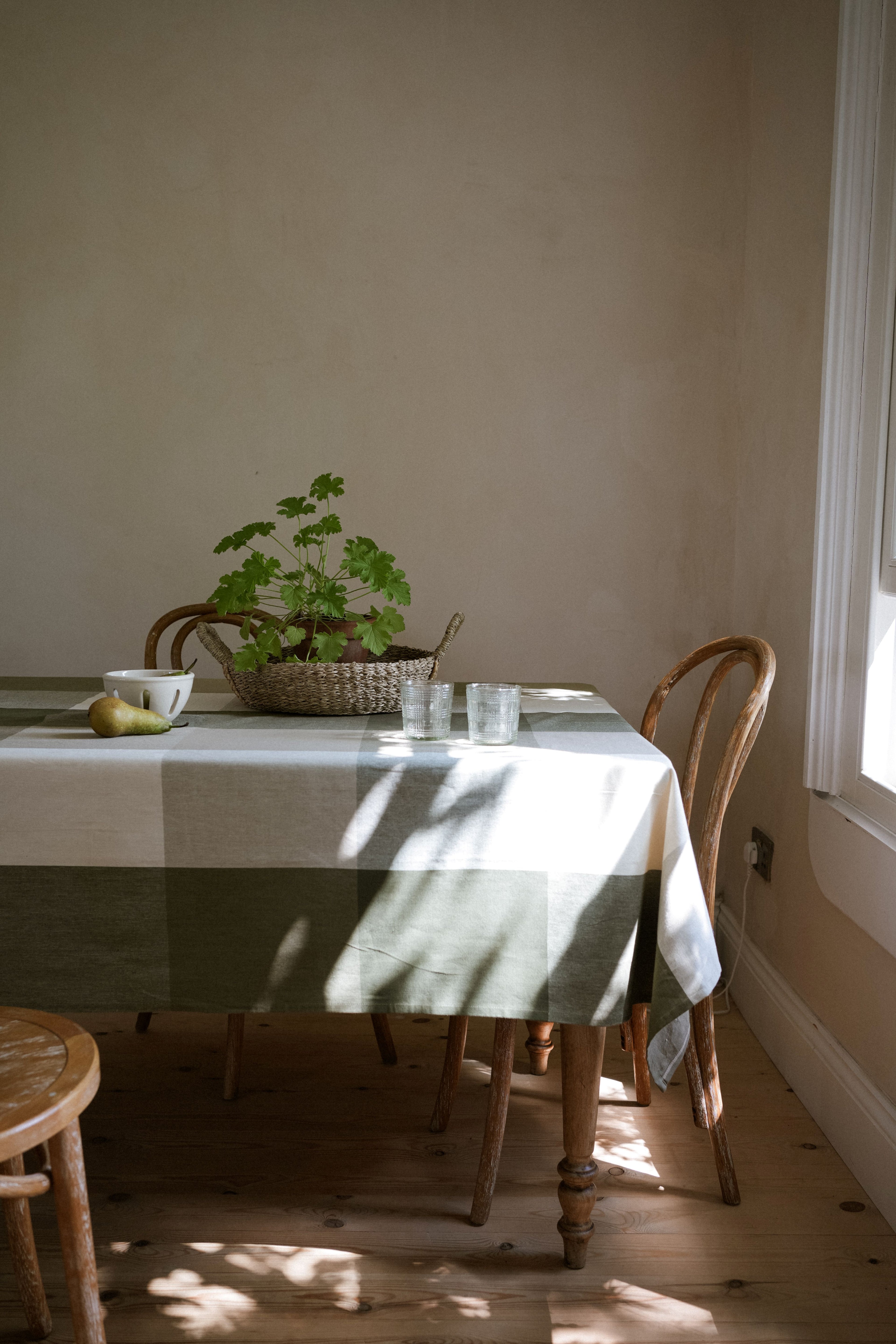 Herb Giant Check Tablecloth