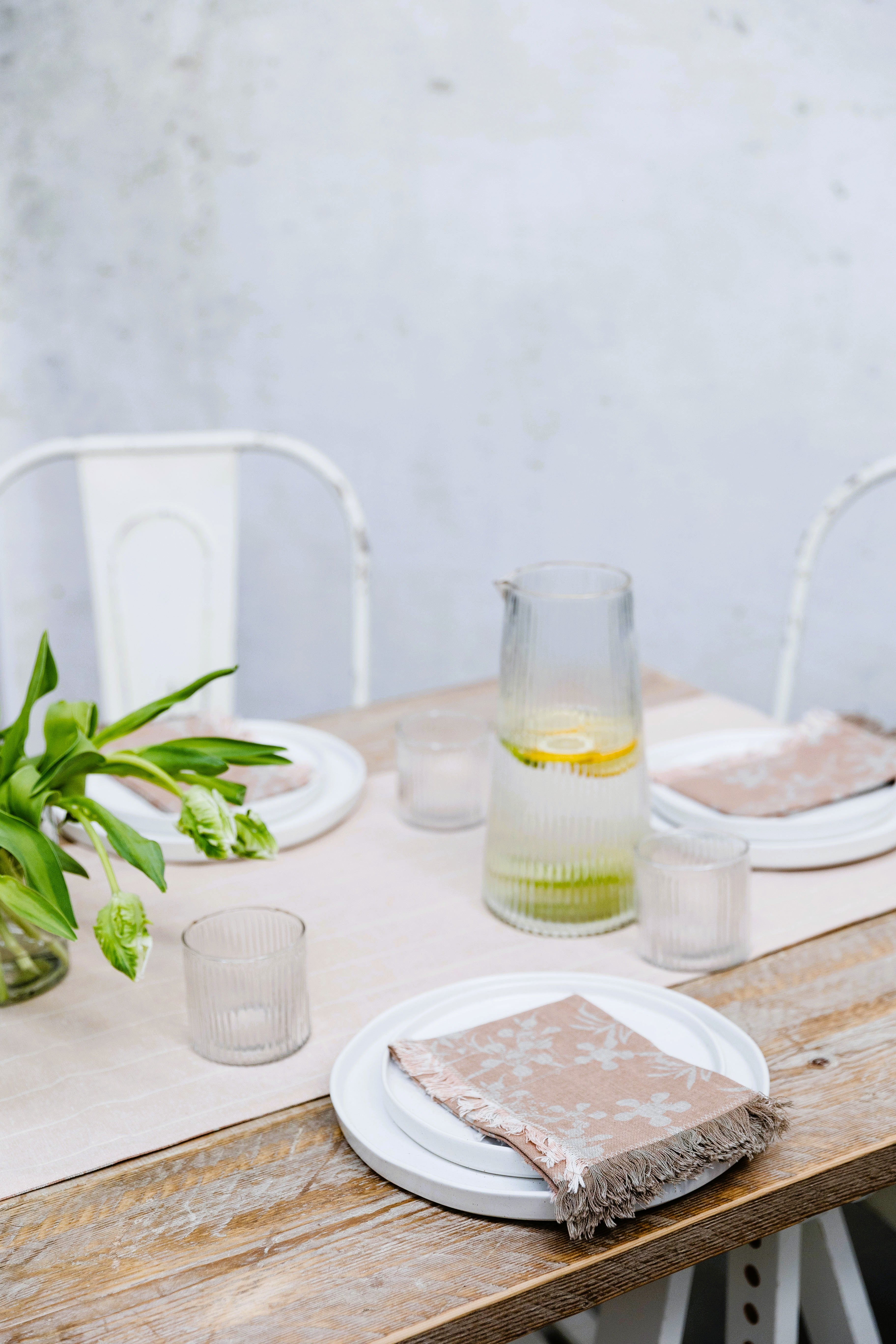 Myrtle Napkins, Clay